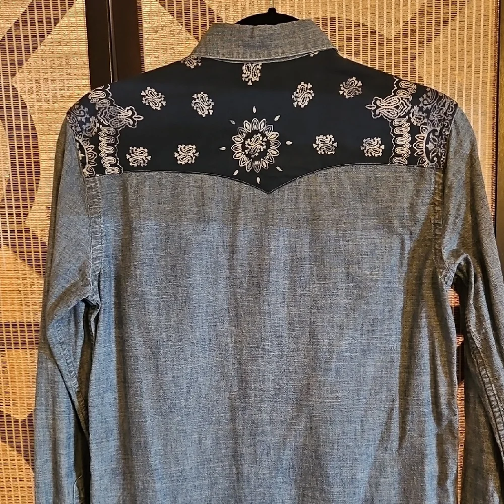 Polo by Ralph Lauren Denim Shirt with Navy Accents - Picture 6 of 7